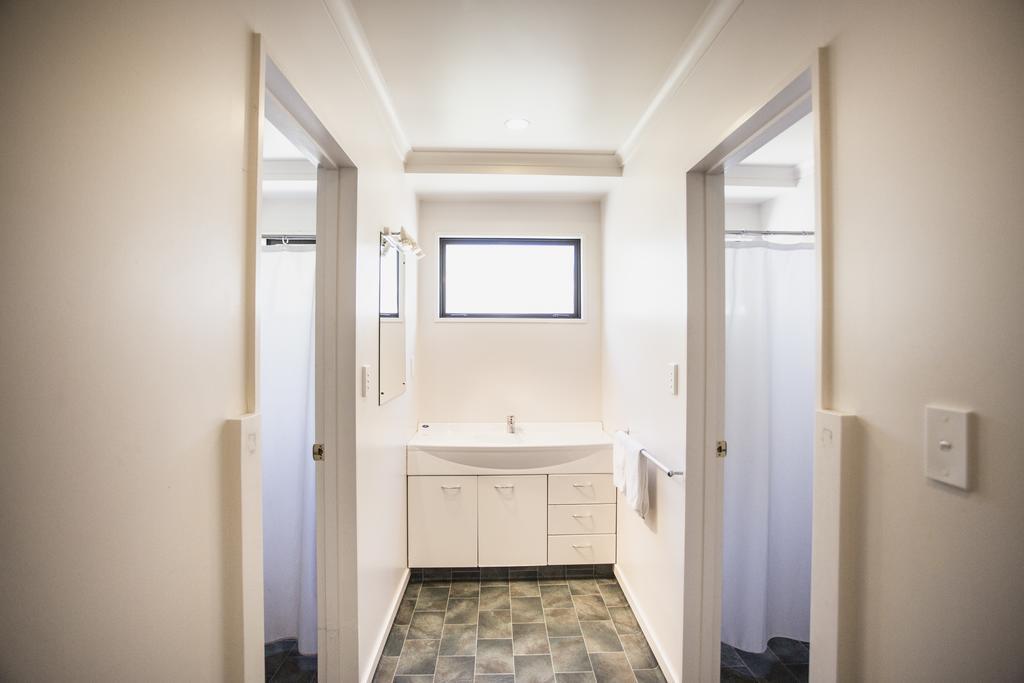 Apollo Lodge And Apartment Wanaka Room photo