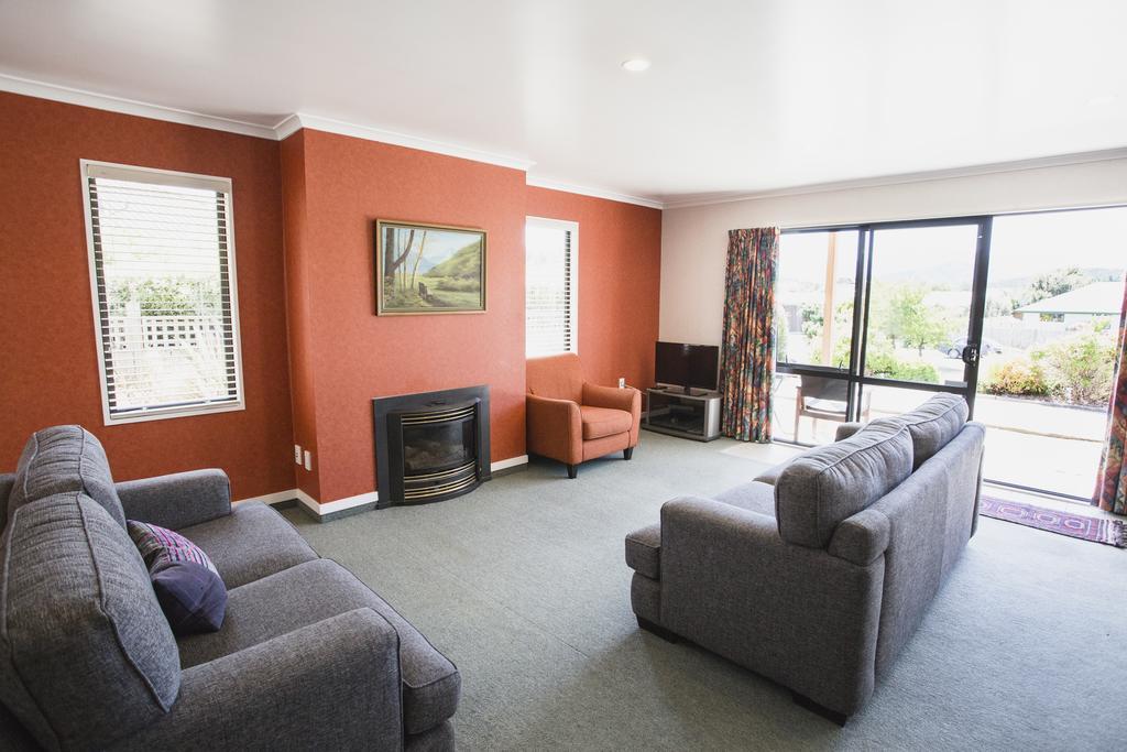 Apollo Lodge And Apartment Wanaka Room photo